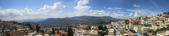 פנורמה של צפת והר מירון