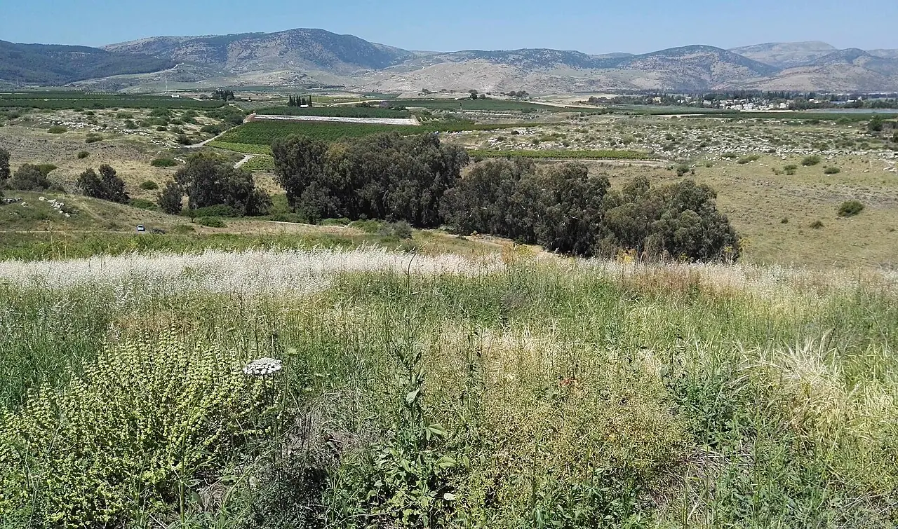 חורבת ירדה ומעיין עין ירדה, סמוך למשמר הירדן